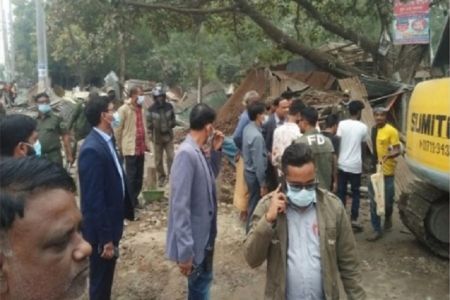 গাজীপুরে বনভূমি দখল করে গড়ে ওঠা বনফুল বাজার উচ্ছেদ