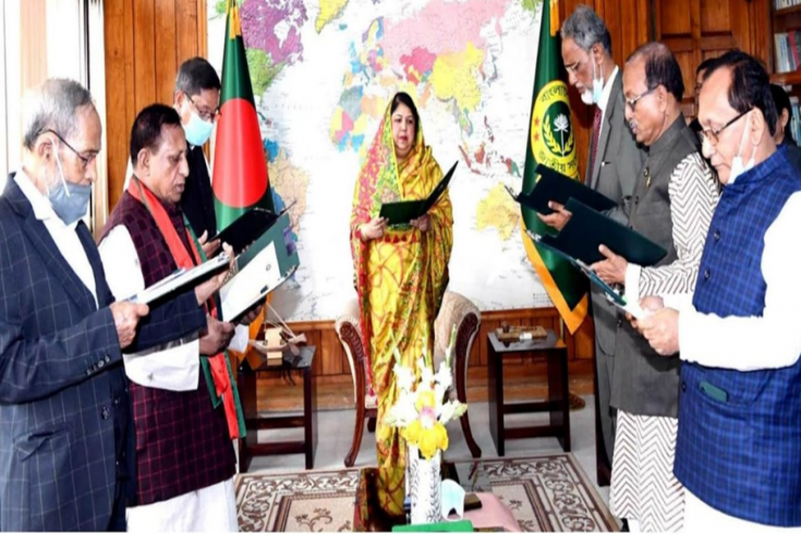 শপথ নিলেন নব-নির্বাচিত ৬ সংসদ সদস্য