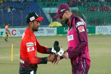 ইমরুলের তৃতীয় শিরোপা না মাশরাফীর রেকর্ড পাঁচ