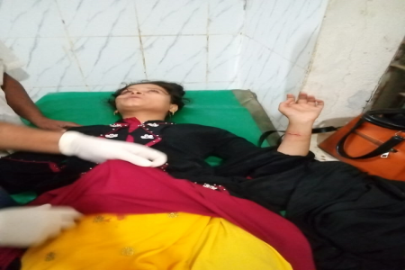 বিয়ে বাড়িতে প্রেমিকার আত্মহত্যার চেষ্টা