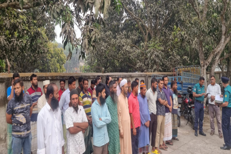 অভিযুক্ত ও জামিনপ্রাপ্ত জঙ্গিদের অফিসার ইনচার্জের নিকট হাজিরা 