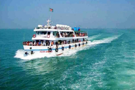 সেন্টমার্টিনে জাহাজ চলাচল বন্ধ, আটকা হাজারো পর্যটক