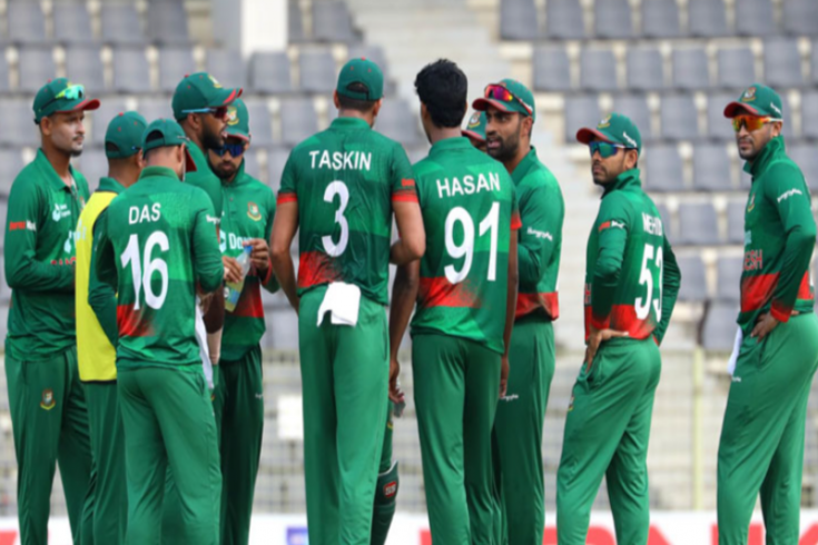 পাওয়ার প্লেতে হাসানের ৩ উইকেট, চাপে আয়ারল্যান্ড