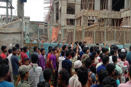 গাজীপুরে বিদ্যুৎস্পর্শে তিন শ্রমিকের মৃত্যু