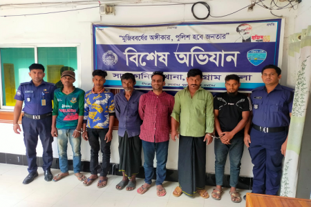 সাতকানিয়া ২০৫০ পিস ইয়াবা ট্যাবলেটসহ ২ মাদক ব্যবসায়ী গ্রেফতার