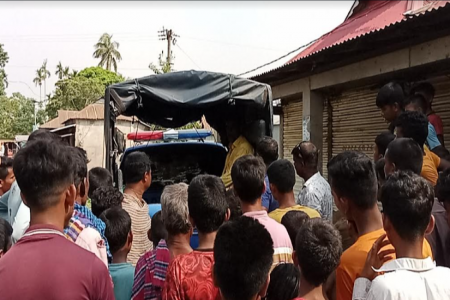 মদনে পাঁচটি গরুসহ ২ চোরকে আটক করেছে জনতা 