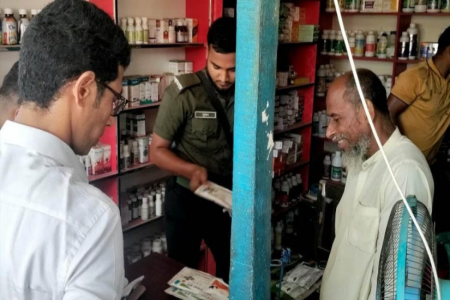 নগরকান্দায় ভ্রাম্যমাণ আদালতের অভিযানে ৫ ঔষধ ব্যবসায়ীকে জরিমানা