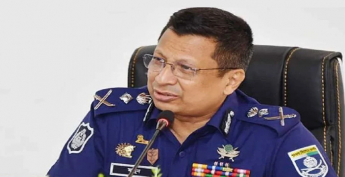 পশুবাহী গাড়ি গন্তব্যে যেতে বাধা দিলে কঠোর ব্যবস্থা : আইজিপি