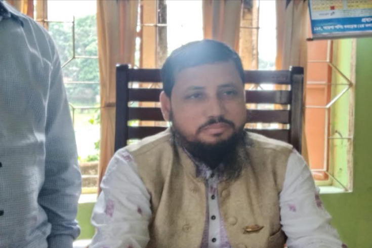চেয়ারম্যানের অনৈতিক কাজের গোপন ভিডিও ফাঁস 