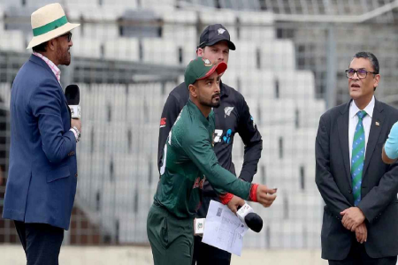 একাদশে দুই পরিবর্তন নিয়ে ফিল্ডিংয়ে বাংলাদেশ