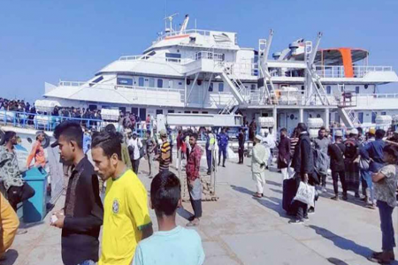 ২ দিন পর সেন্টমার্টিনে জাহাজ চলাচল শুরু