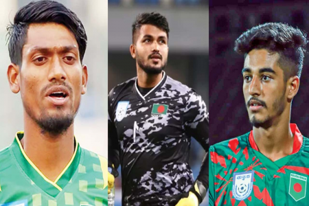 বাংলাদেশি ফুটবলারদের ব্যাগে ৬৪ বোতল মদ