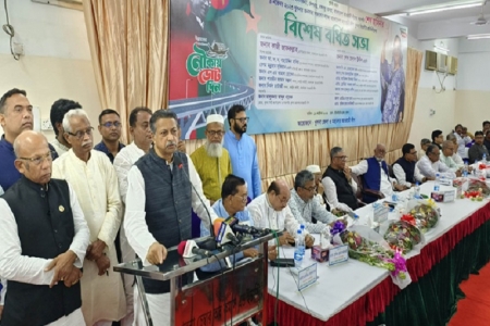 আগুন লাগালে বিএনপির হাত গুড়িয়ে দেবো: শেখ হেলাল
