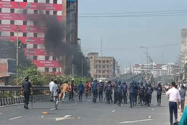 গাজীপুরে অর্ধশতাধিক কারখানায় ছুটি ঘোষণা