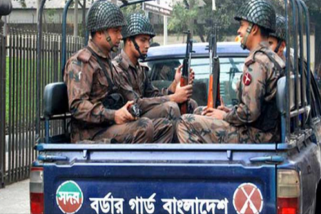 সারা দেশে ১৫৪ প্লাটুন বিজিবি মোতায়েন