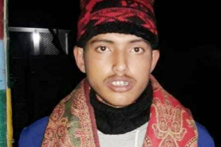বিএসএফের হাতে বাংলাদেশি তরুণ আটক 
