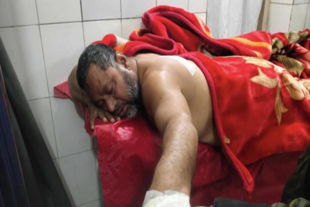 স্বতন্ত্র প্রার্থীর প্রচারে আওয়ামী লীগ নেতাকে ছুরিকাঘাত