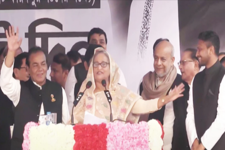 বক্তৃতার দরকার নেই, ইলেকশনে ছক্কা মেরে দিও: সাকিবকে প্রধানমন্ত্রী