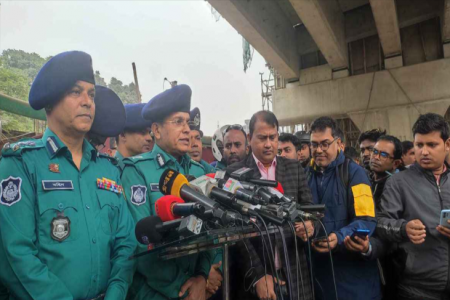  ‘বস্তির আগুন নাশকতা না দুর্ঘটনা তদন্ত সাপেক্ষে জানা যাবে’