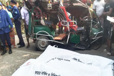 খুলনায় সড়ক দুর্ঘটনায় ২ নারীসহ ৪ জন নিহত