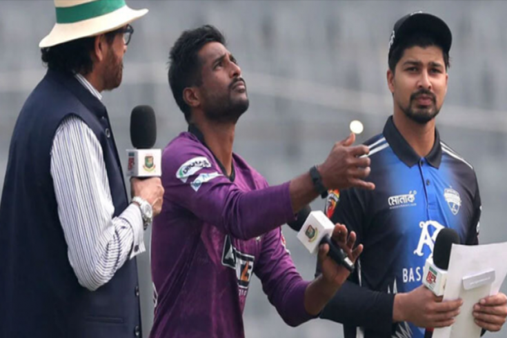 টস জিতে ব্যাটিংয়ে রংপুর রাইডার্স