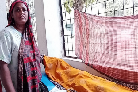 মদনে সড়কে দুই শিক্ষার্থী  প্রাণ গেল