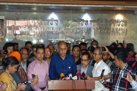 বেইলি রোডের আগুনে নিহত বেড়ে ৪৬: স্বাস্থ্যমন্ত্রী
