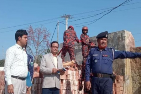 নওগাঁয় ৬ ইটভাটায় ১০ লাখ টাকা জরিমানা