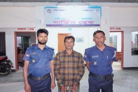 মা’কে ভরণপোষণ না দেওয়ায় শিক্ষক ছেলে গেপ্তার