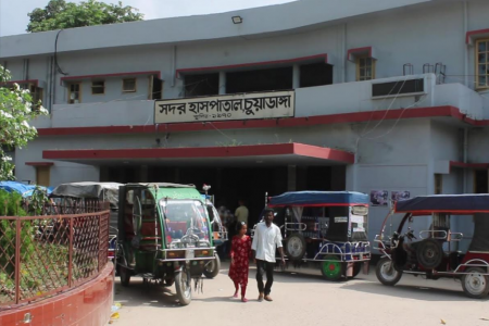 চুয়াডাঙ্গায় পৃথক সড়ক দুর্ঘটনায় এক শিশুসহ দুইজন নিহত