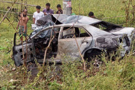 প্রাইভেটকারে আগুন লেগে কৃষক লীগ নেতার মৃত্যু