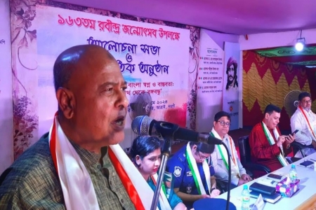 সাহিত্য রচনার পাশাপাশি বঞ্চনার মুক্তির পথ দেখিয়েছেন রবীন্দ্রনাথ ঠাকুর: প্রতিমন্ত্রী