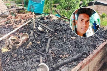 নড়াইলে নেশার টাকা না পেয়ে মা-বাবাকে পিটিয়ে ঘরে আগুন