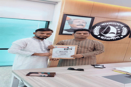 নেত্রকোণা জেলা ছাত্রলীগের সভাপতি পদে জীবন বৃত্তান্ত জমা দিলেন মেহেদী