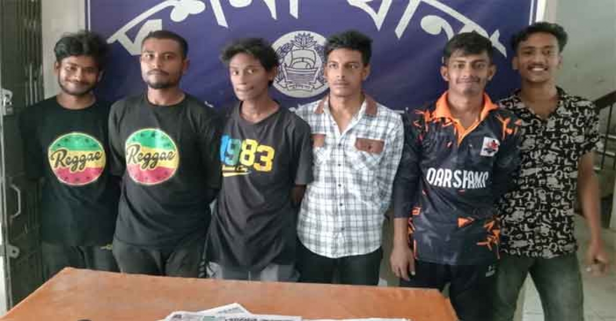 চুয়াডাঙ্গার দর্শনায় যৌথবাহিনীর অভিযান, আটক ৬ 