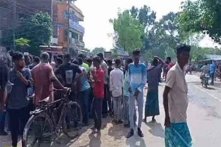 চুয়াডাঙ্গায় ট্রাকের চাকায় পিষ্ট হয়ে কলেজ ছাত্রের মৃত্যু 