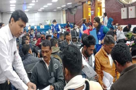 লেবানন থেকে ফিরলেন আরও ৮২ বাংলাদেশি  