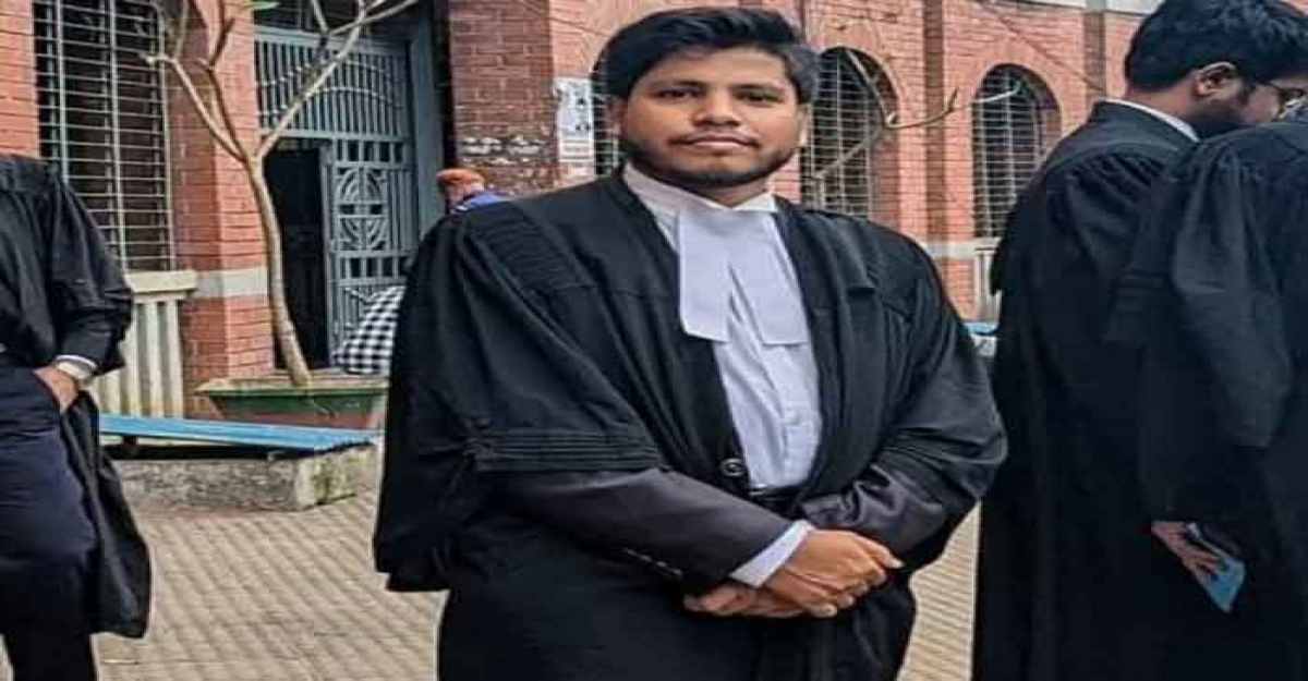 চট্টগ্রামে চিন্ময় সমর্থকদের হামলায় আইনজীবী নিহত