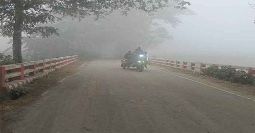  চুয়াডাঙ্গায় জেঁকে বসেছে শীত, দেশের সর্বনিম্ন তাপমাত্রা ১০.২ ডিগ্রী  