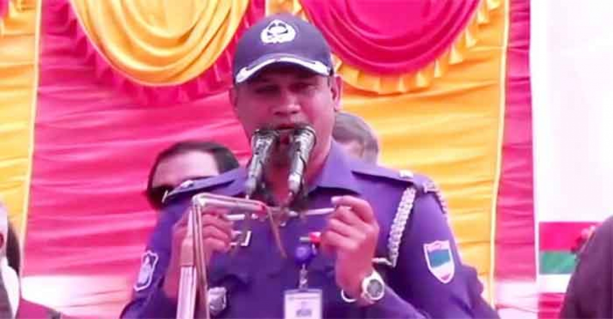 কুষ্টিয়ার বিএনপির কর্মী সমাবেশে বক্তব্য দিলেন ওসি