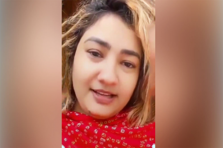 ‘কাড়ি কাড়ি টাকা ঢেলে জামাইকে নিয়ে আসব’—সাজ্জাদের স্ত্রী