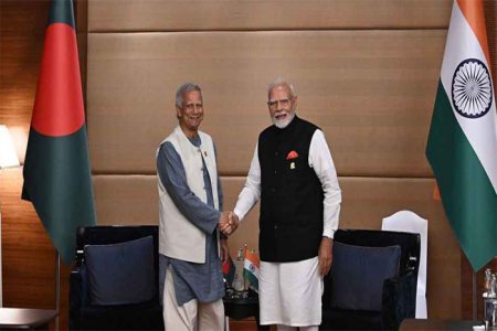 শেখ হাসিনার প্রত্যর্পণ চাইলো বাংলাদেশ  