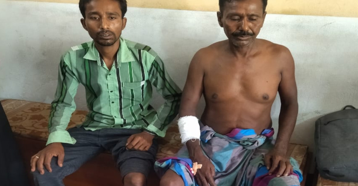 জীবননগরে পিতা-পুত্রকে মারধর টাকা ও স্বর্ণালংকার ছিনতাই 
