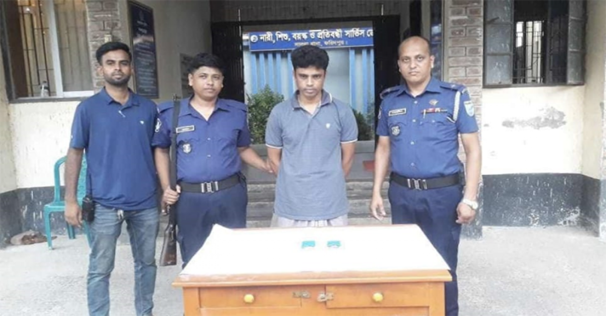 সালথায় ৭০০ পিস ইয়াবাসহ আটক ১