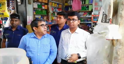  চুয়াডাঙ্গায় ভোক্তা অধিকারের অভিযান, ৩০ হাজার টাকা জরিমানা