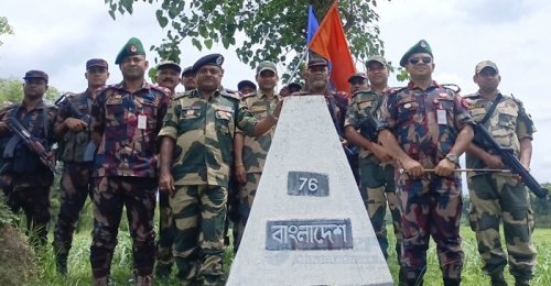 দর্শনায় সীমান্তে বিজিবি-বিএসএফ ব্যাটালিয়ন কমান্ডার পর্যায়ে পতাকা বৈঠক