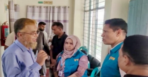 নওগাঁয় জেলা নির্বাচন কার্যালয়ে দুদকের অভিযান 