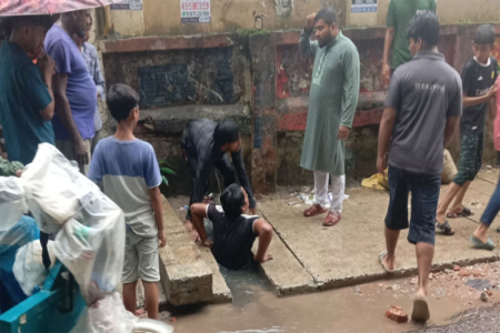 চট্টগ্রামে নালায় পড়ে তিন বছরের শিশুর মৃত্যু