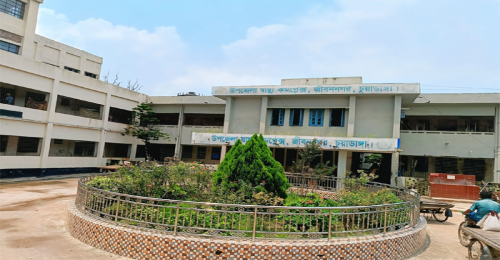  জীবননগর হাসপাতালে চিকিৎসক ও লোকবল সংকটে স্বাস্থ্যসেবা ব্যাহত