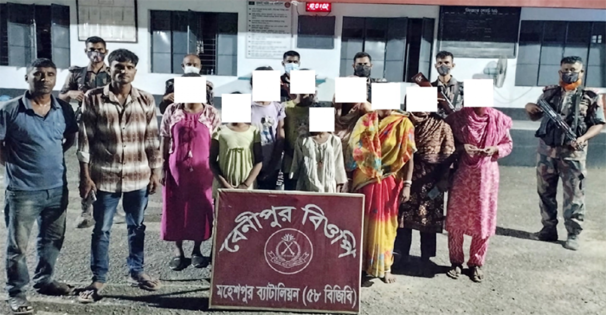 জীবননগর সীমান্তে ১১ বাংলাদেশীকে বিজিবির কাছে হস্তান্তর করল বিএসএফ